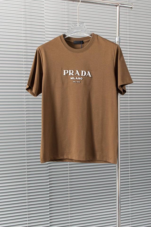 New# Prada 普拉达 2024Ss圆领短袖t恤。贸易公司订单，客供进口220克100%棉面料，以天然植物纤维提炼出来，手感柔软，穿着舒适，完全不易有刺激