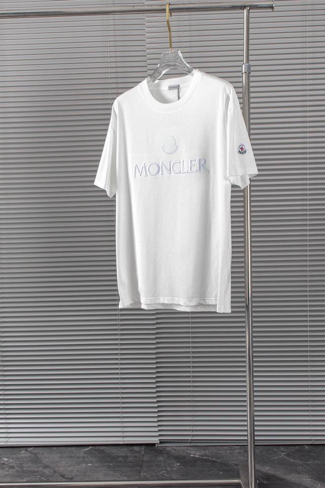 New# M1 Moncler 2024Ss圆领短袖t恤。客供进口100%棉面料，以天然植物纤维提炼出来，手感柔软，穿着舒适，完全不易有刺激皮肤，这样的面料吸湿